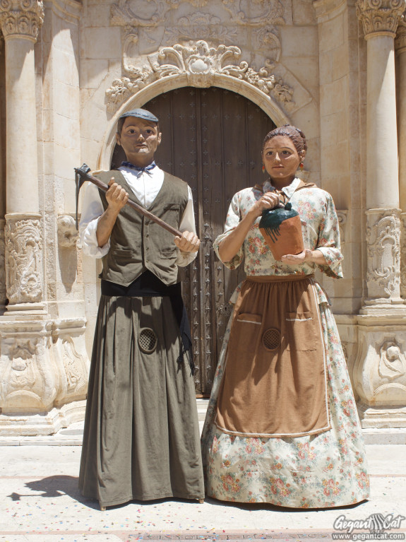 Gegants de Vinyols i els Arcs