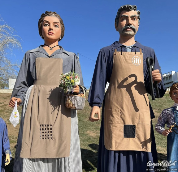 Gegants nous del barri de Sant Josep de l'Hospitalet de Llobregat